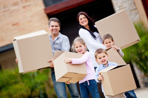 Careful transport of boxes and furniture by van